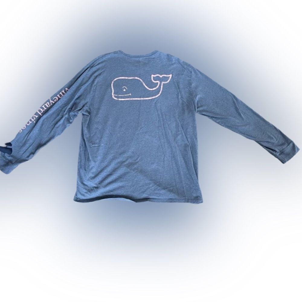 Vineyard Vines blue t-shirt with pink whale outline 2XL - Picture 2 of 6